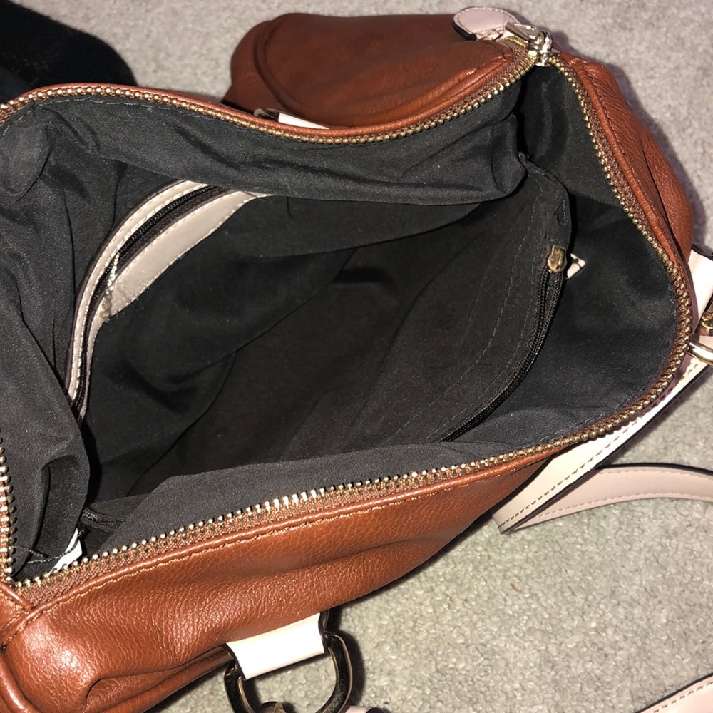 Purse - Picture 4 of 4